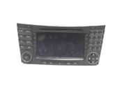 Radio / CD-Player / DVD-Player / Navigation
