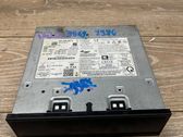 Radio / CD-Player / DVD-Player / Navigation