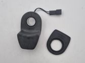 Tailgate glass/window release handle