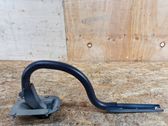 Tailgate/trunk/boot hinge