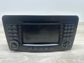 Panel / Radioodtwarzacz CD/DVD/GPS