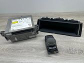 Radio/CD/DVD/GPS head unit