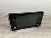Radio / CD-Player / DVD-Player / Navigation