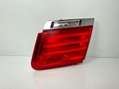 Tailgate rear/tail lights