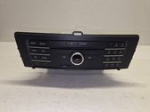 Radio / CD-Player / DVD-Player / Navigation