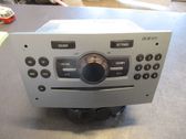 Radio/CD/DVD/GPS-pääyksikkö