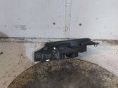 Manecilla interna puerta delantera