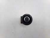 Steering wheel buttons/switches