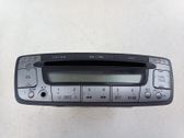 Radio/CD/DVD/GPS-pääyksikkö