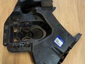 Rear bumper mounting bracket