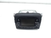 Panel / Radioodtwarzacz CD/DVD/GPS