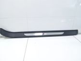 Moldura protectora del borde delantero