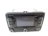 Radio/CD/DVD/GPS-pääyksikkö