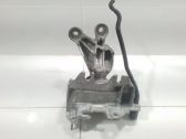Engine mounting bracket