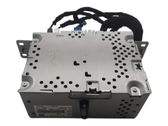 Radio / CD-Player / DVD-Player / Navigation