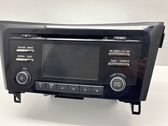 Radio/CD/DVD/GPS head unit