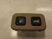 Tailgate/boot open switch button