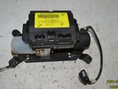 Vérin hydraulique de toit pliant