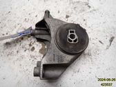 Engine mounting bracket