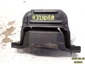 Engine mounting bracket