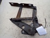 Engine bonnet/hood hinges
