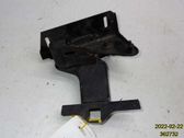 Engine bonnet/hood hinges