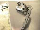 Tailgate/trunk/boot hinge