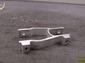 Engine mounting bracket