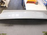 Tailgate/trunk spoiler