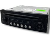 Radio / CD-Player / DVD-Player / Navigation