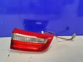 Tailgate rear/tail lights