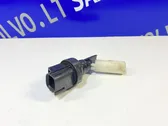 Windshield washer fluid level sensor