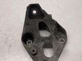 Engine mounting bracket