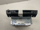 Radio/CD/DVD/GPS head unit