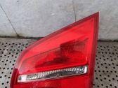 Tailgate rear/tail lights