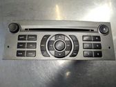 Radio / CD-Player / DVD-Player / Navigation