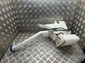 Windshield washer fluid reservoir/tank