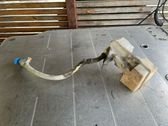 Windshield washer fluid reservoir/tank