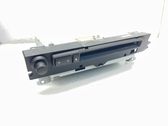 Radio/CD/DVD/GPS head unit
