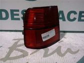 Lámpara de faros/luces traseros