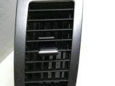 Moldura protectora de la rejilla de ventilación lateral del panel