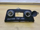 Enchufe de 12V (delantero)