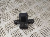 Headlight/headlamp mounting bracket