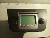 Radio / CD-Player / DVD-Player / Navigation