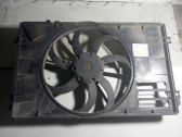 Radiator cooling fan shroud