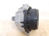 Engine mount vacuum valve