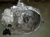Manual 5 speed gearbox