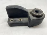 Radiator mount bracket