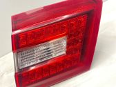 Tailgate rear/tail lights