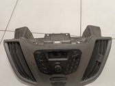 Radio/CD/DVD/GPS head unit